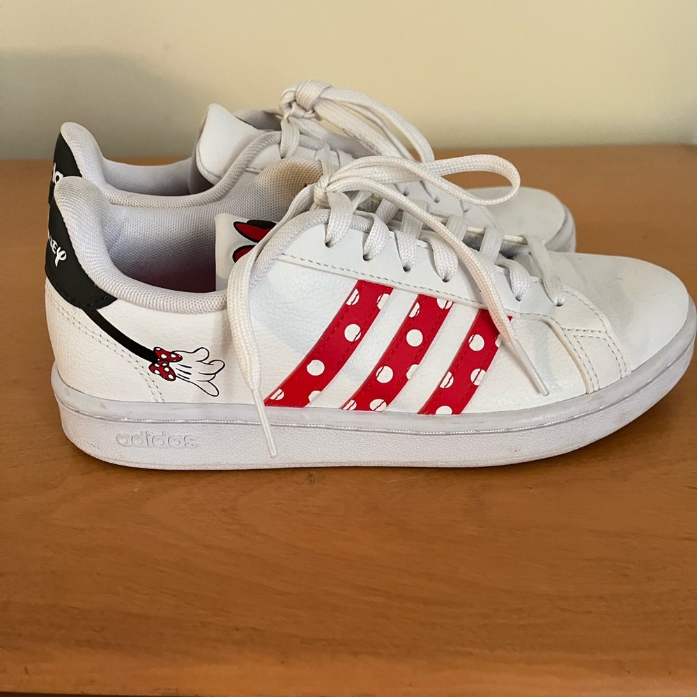 Minnie Mouse Adidas